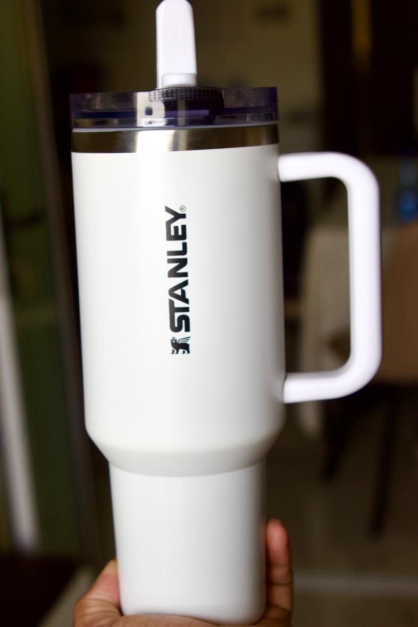 Stanley Quencher H2.0 40 oz Tumbler with Lid & Straw - imane Habibi